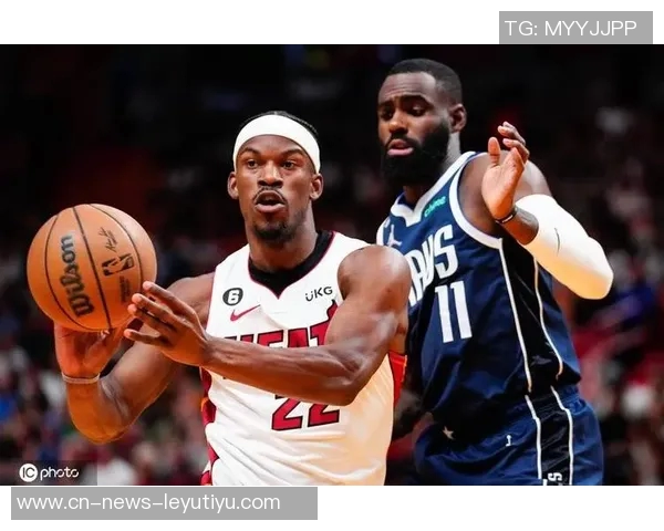 小哈达威替补表现出色全场12投7中三分命中率高达44贡献18分3篮板